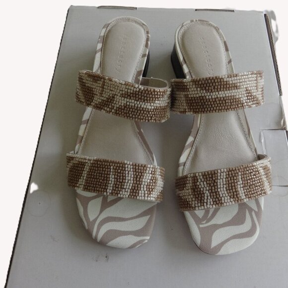 Sanctuary Revive women's size 6M leather beaded slides, tan, 1&1/2" chunky heels - Picture 1 of 15